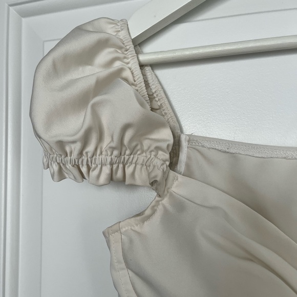 WINDSOR Top - Picture 7 of 8